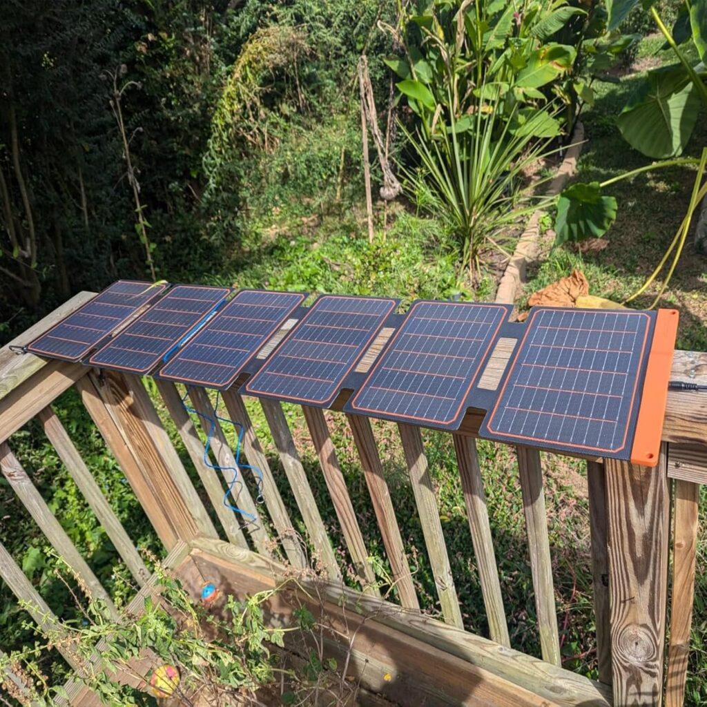 FlexSolar 60W Foldable Solar Panel, Portable Solar Charger with USB-C/USB-A QC3.0/DC 20-28V Port, IP67 Waterproof Solar Panel for RV Camping Backpacking Compatible with Phone Small Power Station